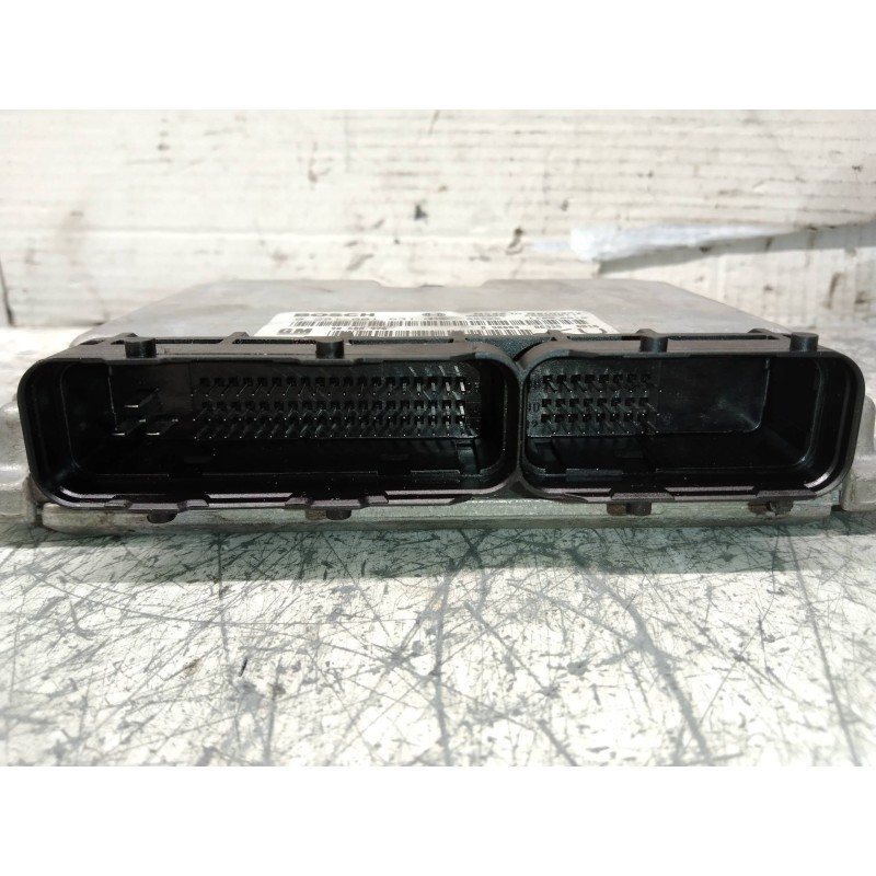 Recambio de centralita motor uce para opel vectra b berlina básico (1999) referencia OEM IAM 0281001631 90508976 KU