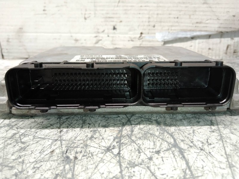 Recambio de centralita motor uce para opel vectra b berlina básico (1999) referencia OEM IAM 0281001631 90508976 KU