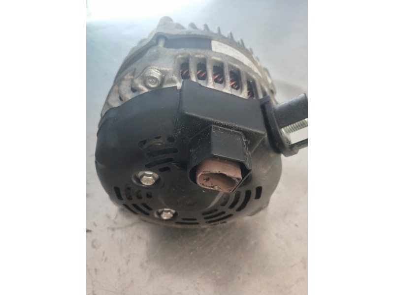Recambio de alternador para ford fiesta (ccn) black edition referencia OEM IAM MS1042101731 CV610300BC 