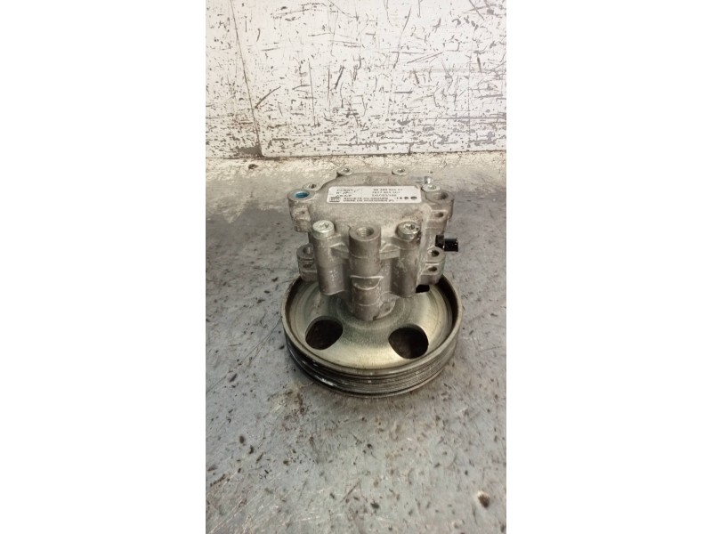 Recambio de bomba direccion para citroen c5 berlina 2.0 hdi sx referencia OEM IAM 9636086680 7617955502 
