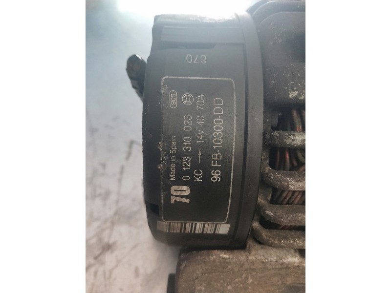 Recambio de alternador para ford fiesta berlina valore referencia OEM IAM 0123310023 BOSCH 