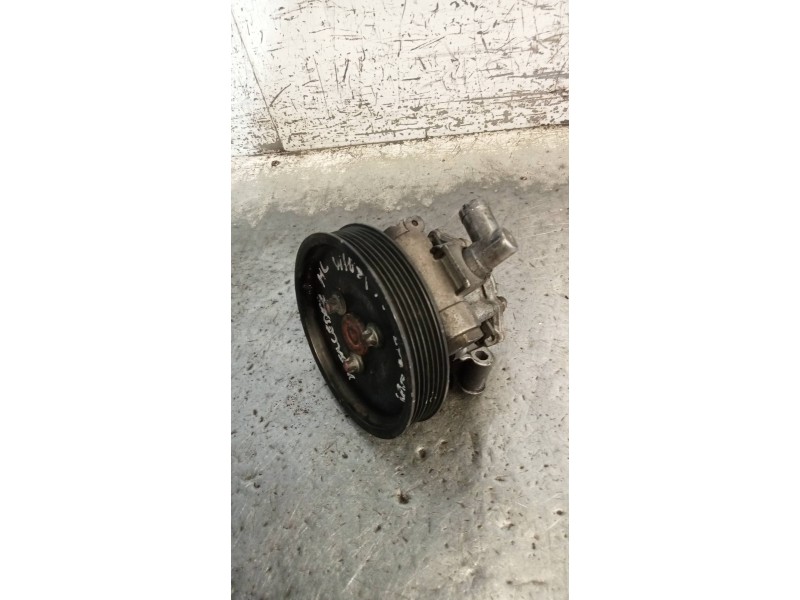 Recambio de bomba direccion para mercedes clase m (w163) 270 cdi (163.113) referencia OEM IAM 0024669001 2108429 