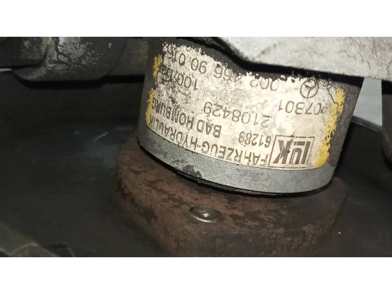 Recambio de bomba direccion para mercedes clase m (w163) 270 cdi (163.113) referencia OEM IAM 0024669001 2108429 