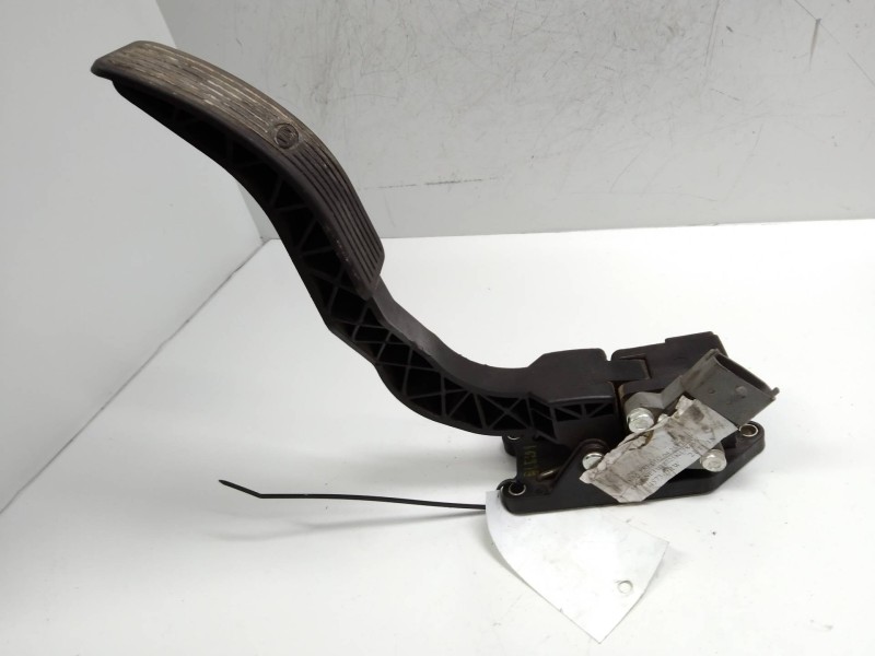 Recambio de potenciometro pedal para kia pregio ii (tb) (2004 =>) basis referencia OEM IAM OK76K41601  