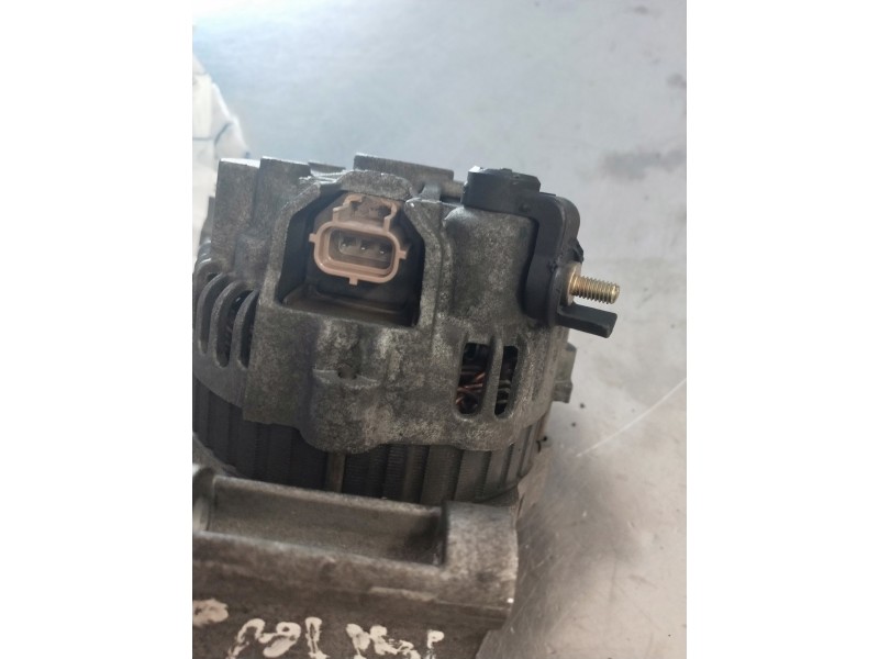 Recambio de alternador para ford fiesta (cbk) ambiente referencia OEM IAM 2S6T10300DB  