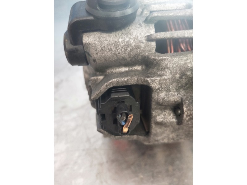 Recambio de alternador para ford fiesta (cbk) futura referencia OEM IAM 2S6T10300CD  