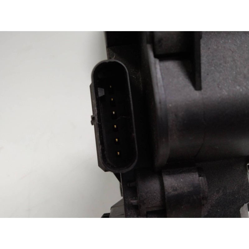 Recambio de potenciometro pedal para mercedes clase cla (w117) shooting brake cla 220 d (117.903) referencia OEM IAM A2463001604