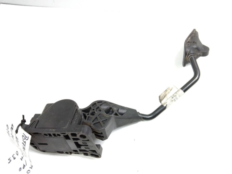 Recambio de potenciometro pedal para mercedes clase c (w201) berlina 2.0 cat referencia OEM IAM 0280755035 9655467180  Recambio de potenciometro pedal para mercedes clase c (w201) berlina 2.0 cat referencia OEM IAM 0280755035 9655467180