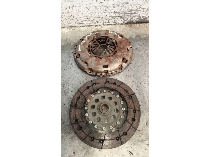 Recambio de kit embrague para saab 9-3 berlina 1.9 tid vector (i/d) referencia OEM IAM   