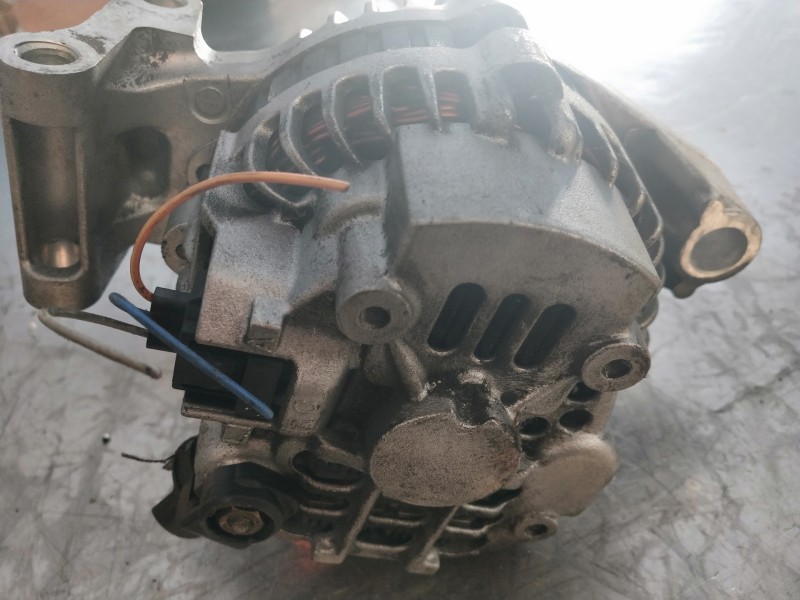 Recambio de alternador para ford fusion (cbk) thunderbirds referencia OEM IAM 2S6T10300CB  