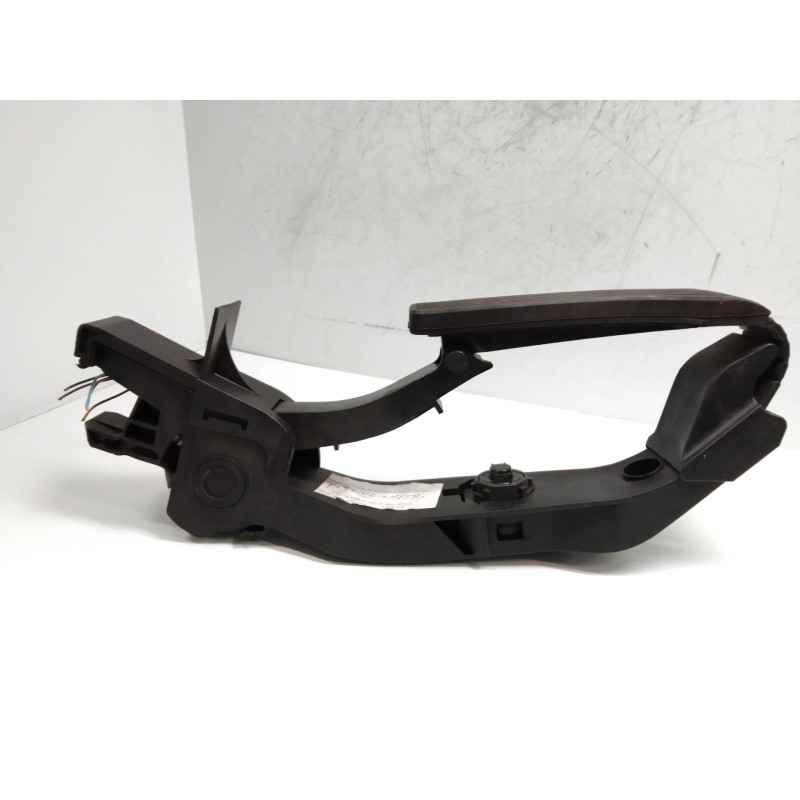 Recambio de potenciometro pedal para mercedes clase e (w211) berlina 3.0 cdi cat referencia OEM IAM A2113000904  