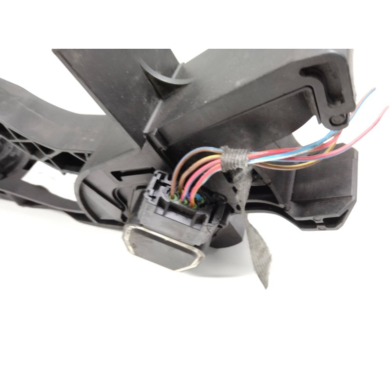 Recambio de potenciometro pedal para mercedes clase e (w211) berlina 3.0 cdi cat referencia OEM IAM A2113000904  