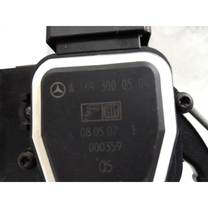 Recambio de potenciometro pedal para mercedes clase b (w245) 2.0 cdi cat referencia OEM IAM A1653000504  