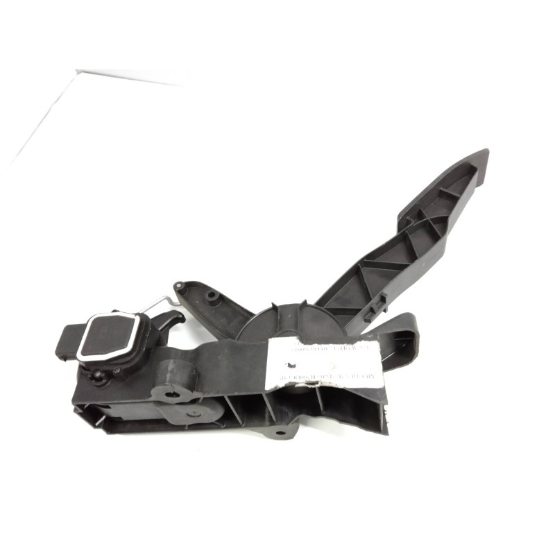 Recambio de potenciometro pedal para mercedes clase b (w245) 2.0 cdi cat referencia OEM IAM A1693000304  