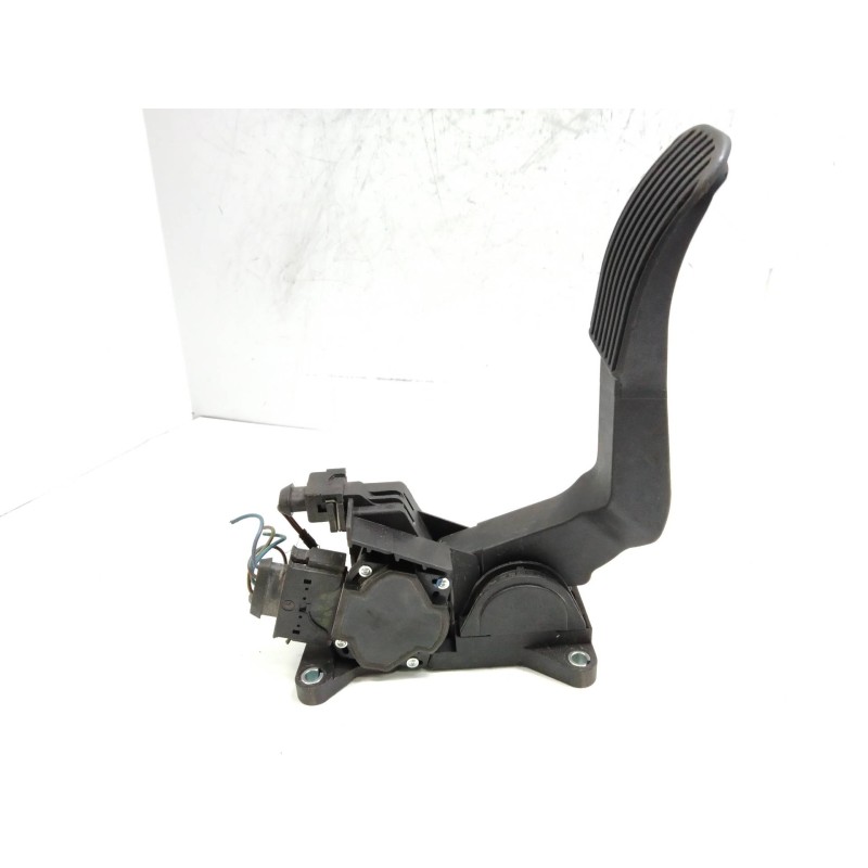 Recambio de potenciometro pedal para mercedes sprinter 02.00  caja cerrada 2.2 cdi cat referencia OEM IAM 0281002337 A9013000504