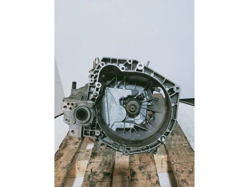 Recambio de caja cambios para lancia delta (181) argento referencia OEM IAM 1369696 234874 235893 