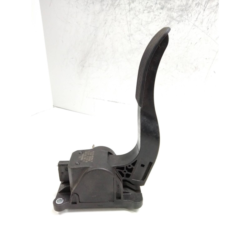 Recambio de potenciometro pedal para mercedes vito caja cerrada 6.03  109 cdi compacto (639.601) referencia OEM IAM 0280755023 A