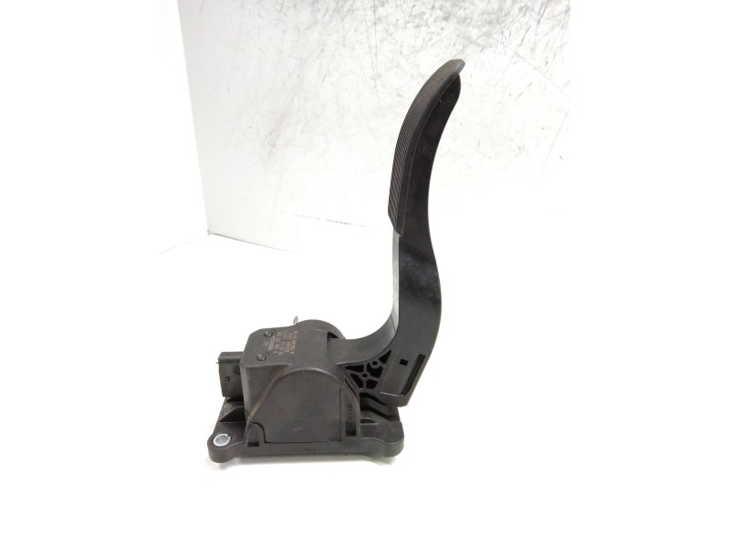 Recambio de potenciometro pedal para mercedes vito caja cerrada 6.03  109 cdi compacto (639.601) referencia OEM IAM 0280755023 A