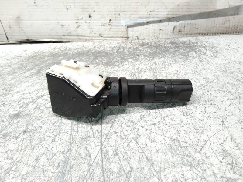 Recambio de mando luces para nissan navara pick-up (d40m) 2.5 dci diesel cat referencia OEM IAM   