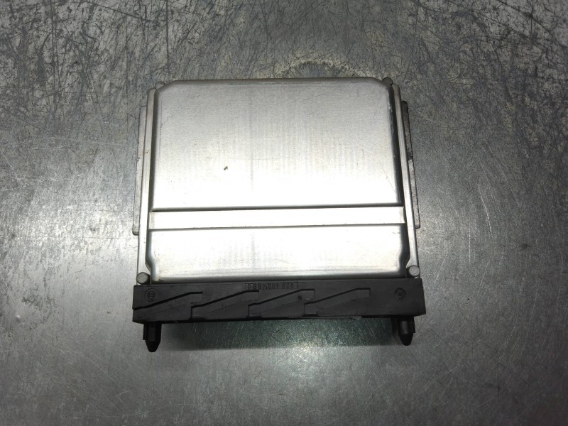 Recambio de centralita motor uce para volvo v70 familiar optima referencia OEM IAM 0281001776 28SA4018 09496667A H92