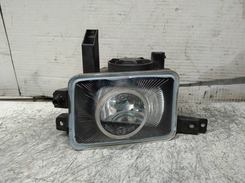 Recambio de faro antiniebla derecho para opel corsa c elegance referencia OEM IAM 90534969  