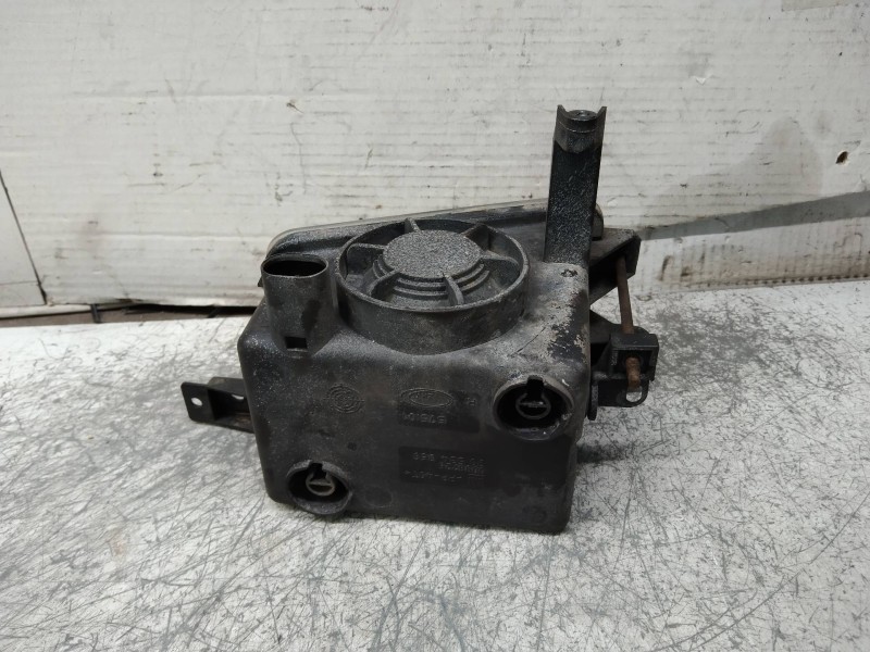 Recambio de faro antiniebla derecho para opel corsa c elegance referencia OEM IAM 90534969  