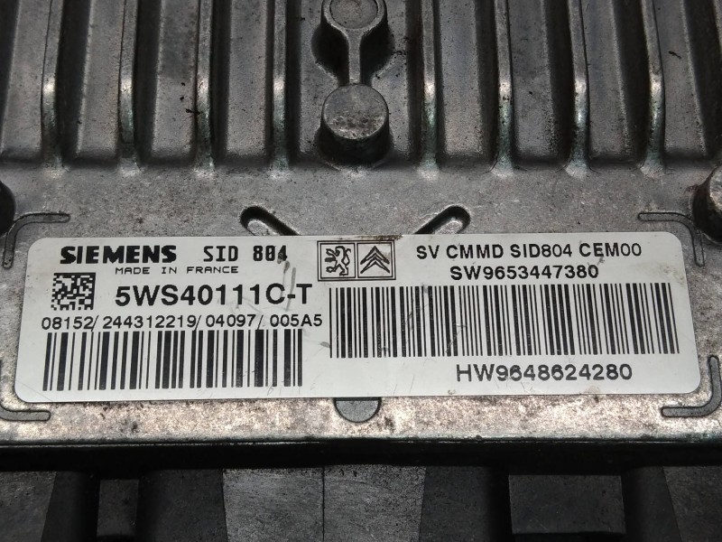 Recambio de centralita motor uce para citroen c2 sx referencia OEM IAM 5WS40111CT SW9653447380 HW9648624280 SID804