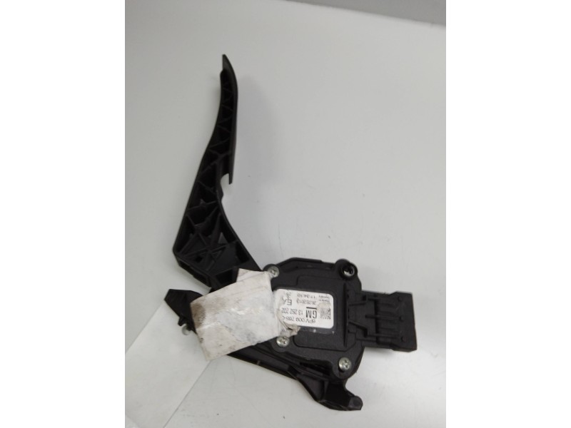 Recambio de potenciometro pedal para opel astra j lim. 1.7 16v cdti referencia OEM IAM 6PV00976507 13252702 