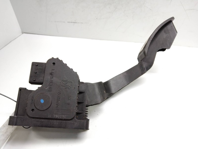 Recambio de potenciometro pedal para opel corsa d 1.2 16v bivalent (gasolina / gas licuado del petróleo. gpl) referencia OEM IAM