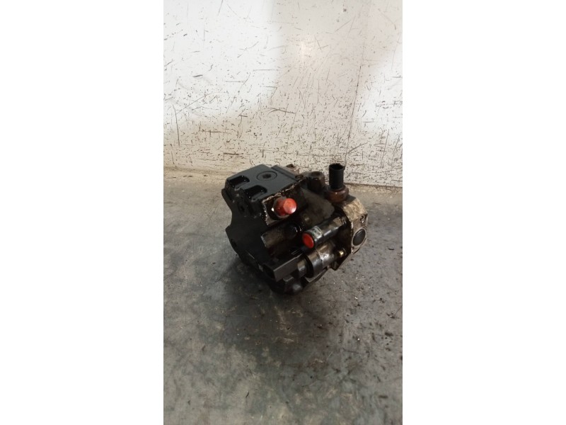 Recambio de bomba inyeccion para mitsubishi colt berlina 5 (z30a) 1.5 di-d instyle (d) referencia OEM IAM 0445010096 A6400700601