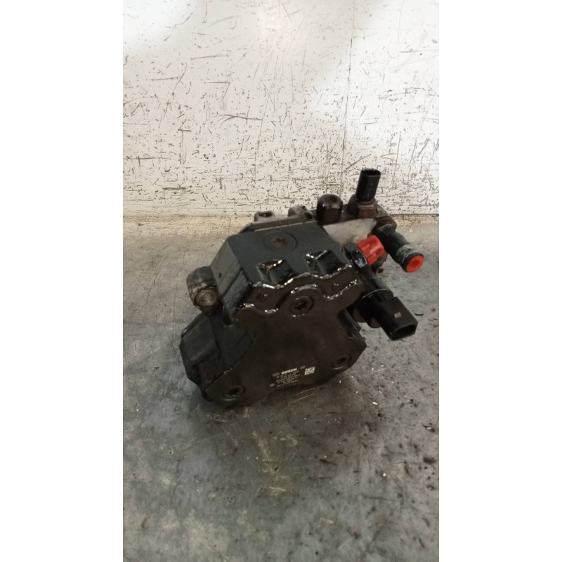 Recambio de bomba inyeccion para mitsubishi colt berlina 5 (z30a) 1.5 di-d instyle (d) referencia OEM IAM 0445010096 A6400700601