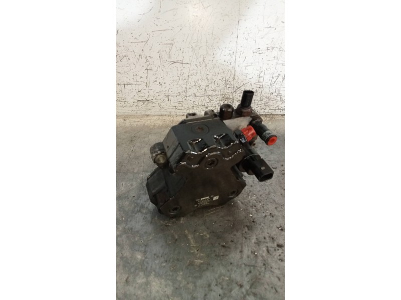 Recambio de bomba inyeccion para mitsubishi colt berlina 5 (z30a) 1.5 di-d instyle (d) referencia OEM IAM 0445010096 A6400700601
