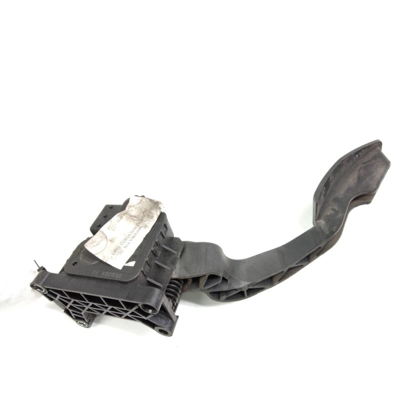 Recambio de potenciometro pedal para opel corsa d 1.3 16v cdti referencia OEM IAM 55702020  