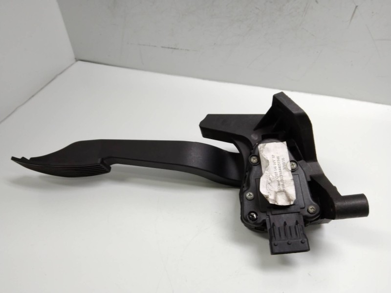 Recambio de potenciometro pedal para opel corsa c 1.4 16v referencia OEM IAM 6PV00811000 9129423 