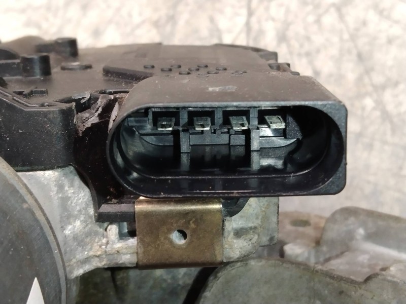 Recambio de motor limpia delantero para ford focus lim. 1.6 tdci cat referencia OEM IAM 0390248142 BM5117504BK DERECHO