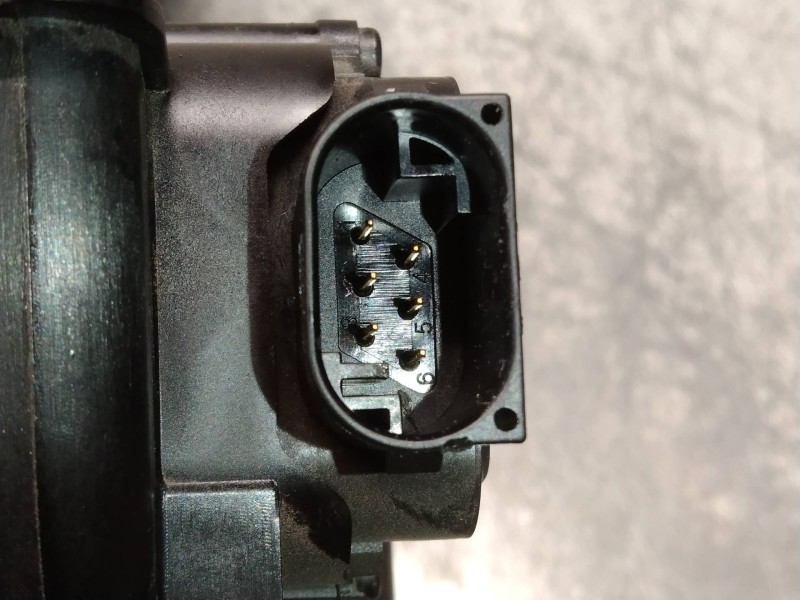 Recambio de potenciometro pedal para mercedes clase b (w245) 180 cdi (245.207) referencia OEM IAM A1693000504  