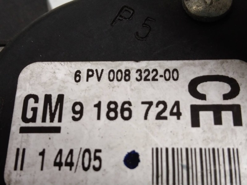 Recambio de potenciometro pedal para opel vectra c caravan 1.9 16v cdti cat (z 19 dth / lrd) referencia OEM IAM 6V00832200 91867