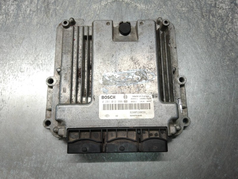 Recambio de centralita motor uce para renault espace iv (jk0) dynamique referencia OEM IAM 0281012996 8200520036 8200763646