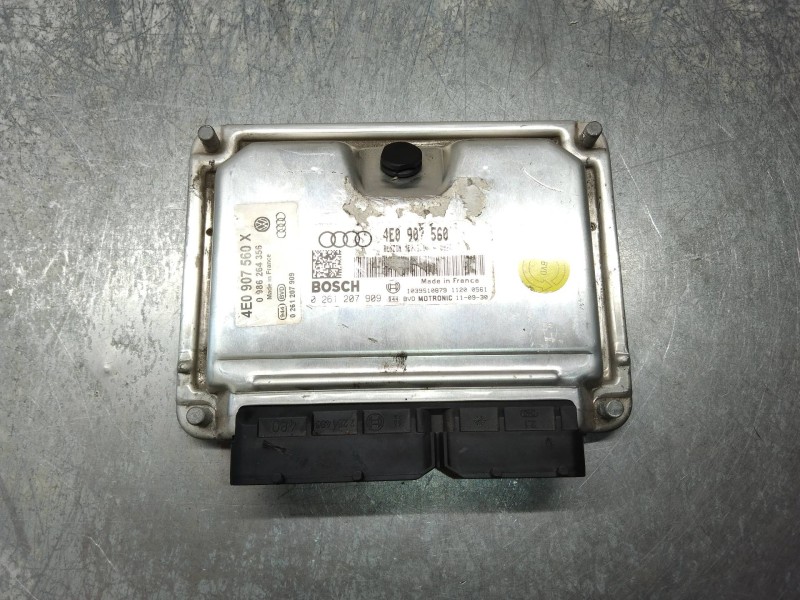 Recambio de centralita motor uce para audi a8 (4e2) 4.2 quattro l referencia OEM IAM 0261207909 4E0907560 ME711