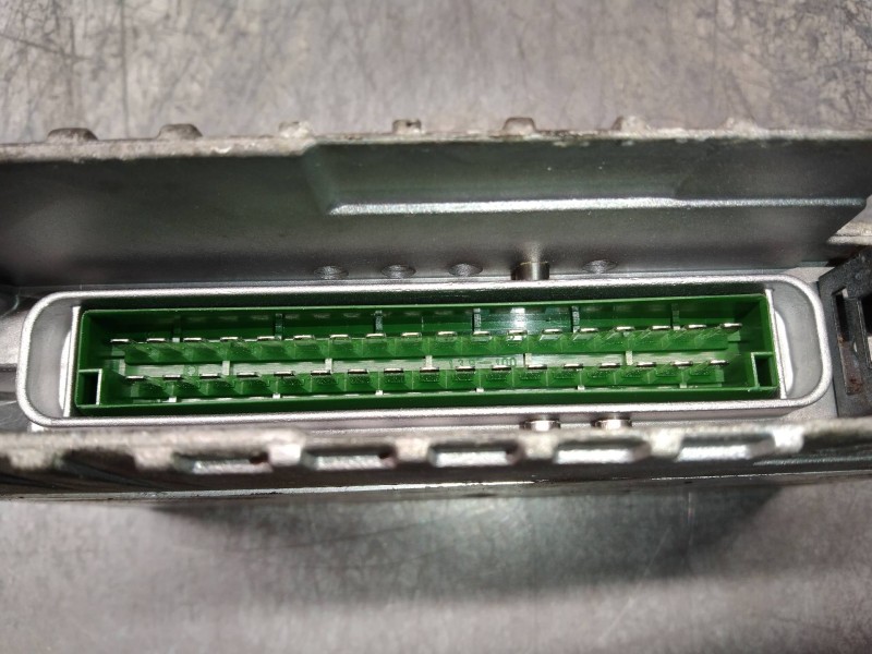 Recambio de centralita abs para ford sierra berlina clx referencia OEM IAM 85GG2C013AG 10092400404 332330