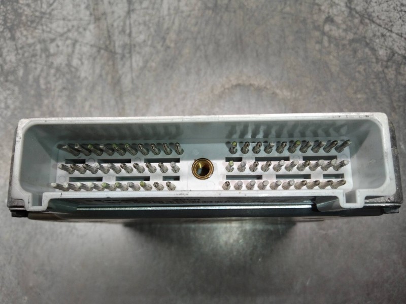 Recambio de centralita motor uce para ford sierra berlina clx referencia OEM IAM 92BB12A650GA 2BGA 