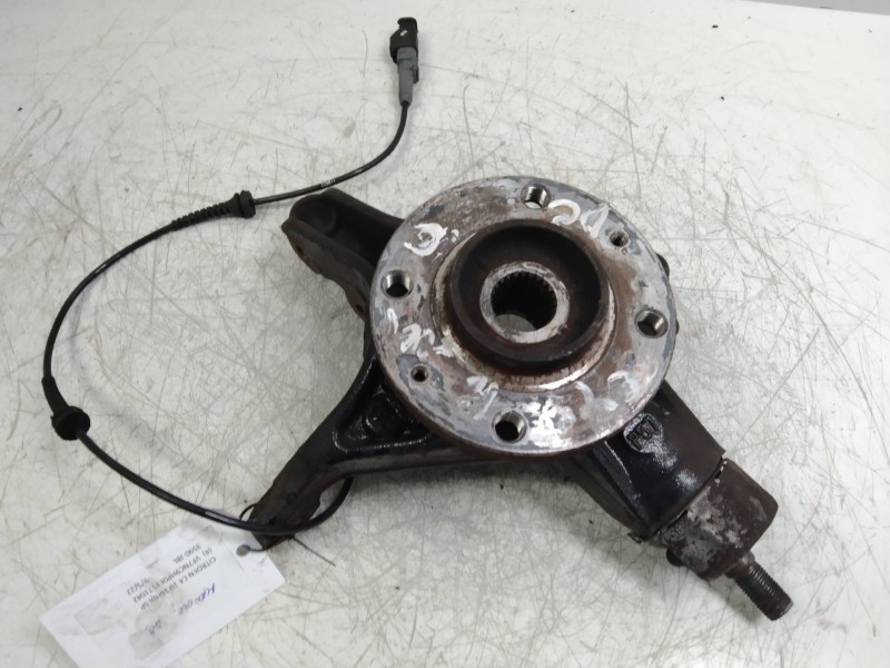 Recambio de mangueta delantera derecha para citroen c4 lim. tonic referencia OEM IAM   