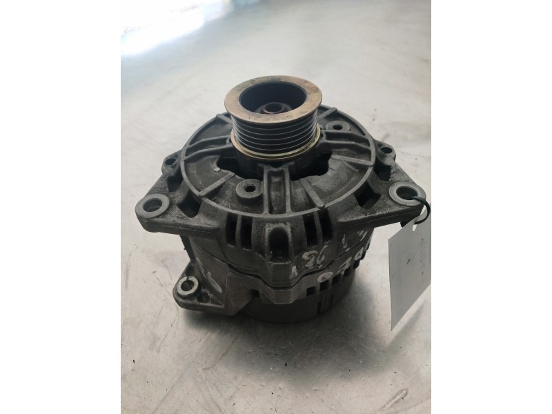 Recambio de alternador para ford mondeo berlina (gd) ghia referencia OEM IAM 0123212001 BOSCH 