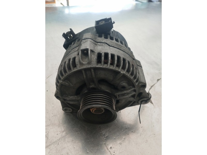 Recambio de alternador para ford mondeo berlina (gd) gt referencia OEM IAM 0123212001 BOSCH  Recambio de alternador para ford mondeo berlina (gd) gt referencia OEM IAM 0123212001 BOSCH