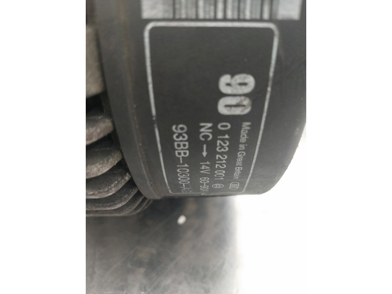 Recambio de alternador para ford mondeo familiar (gd) glx referencia OEM IAM 0123212001 BOSCH 