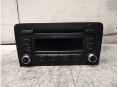 Recambio de sistema audio / radio cd para audi a3 (8p) 2.0 tdi s line (103kw) referencia OEM IAM 8P0035186P  
