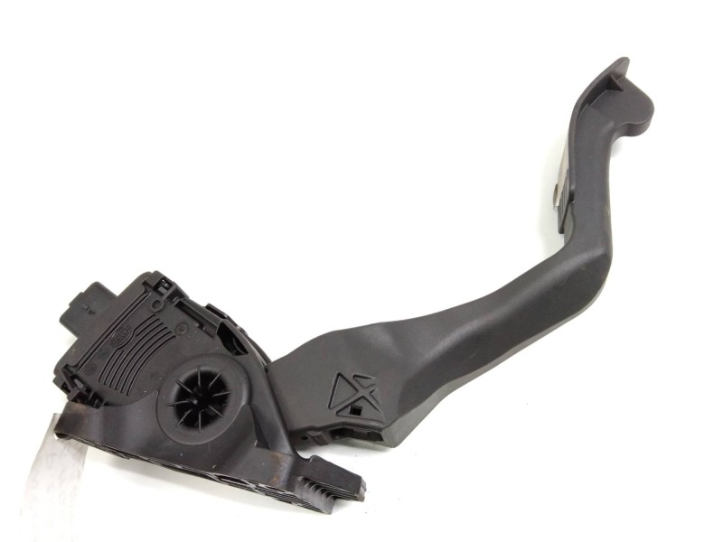 Recambio de potenciometro pedal para peugeot 207 xs referencia OEM IAM 6PV00908300 9680756880 