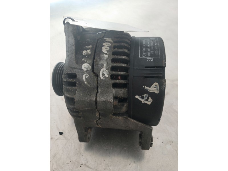 Recambio de alternador para ford mondeo berlina (gd) gt referencia OEM IAM 0123212001 BOSCH 