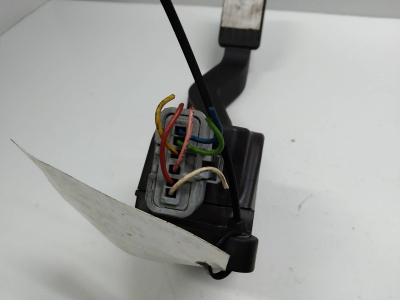 Recambio de potenciometro pedal para peugeot 207 1.4 hdi referencia OEM IAM 0280755128 9681844080 