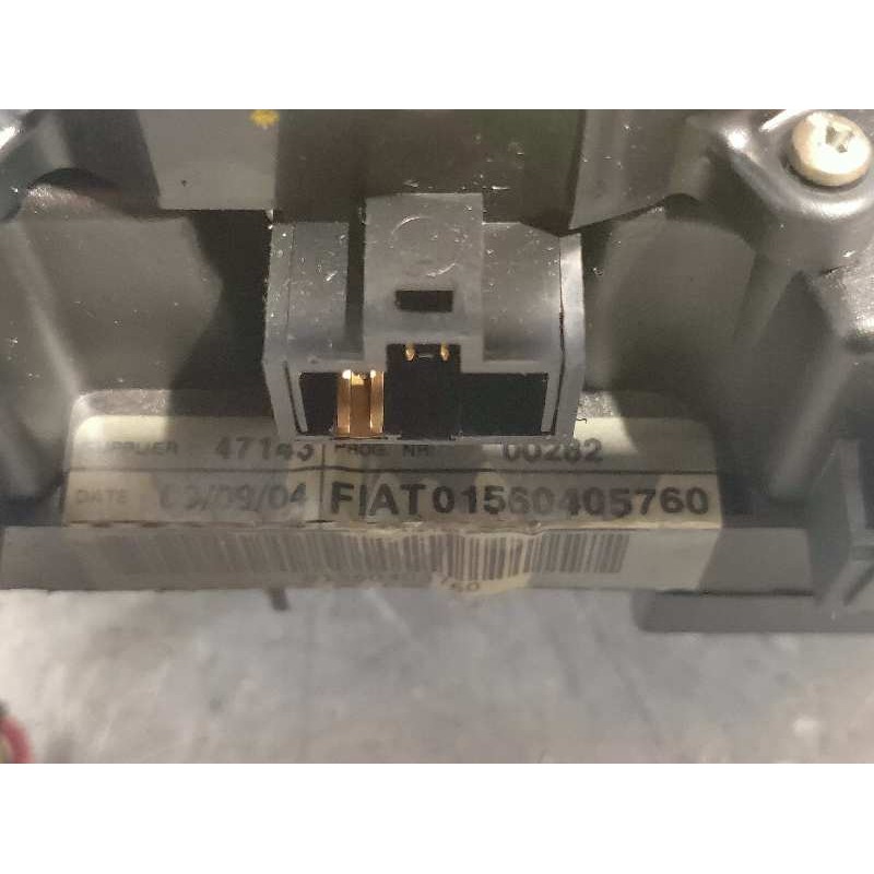 Recambio de mando luces para alfa romeo gt (125) 1.9 jtd 16v 150/ distinctive referencia OEM IAM 01560405760  0156040576